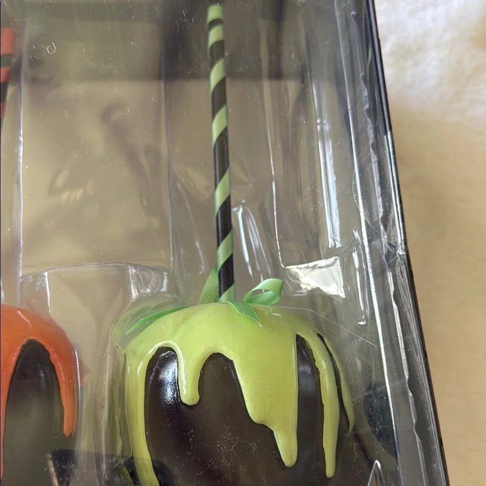 Sweet treats Halloween set of three poison apple decor